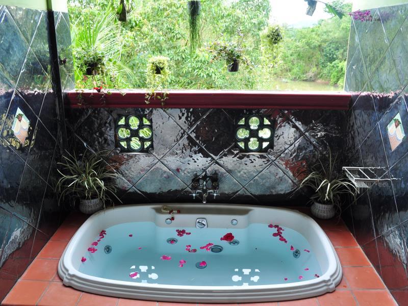 Khaolak Boutique Hertitage Khao Lak Exterior photo