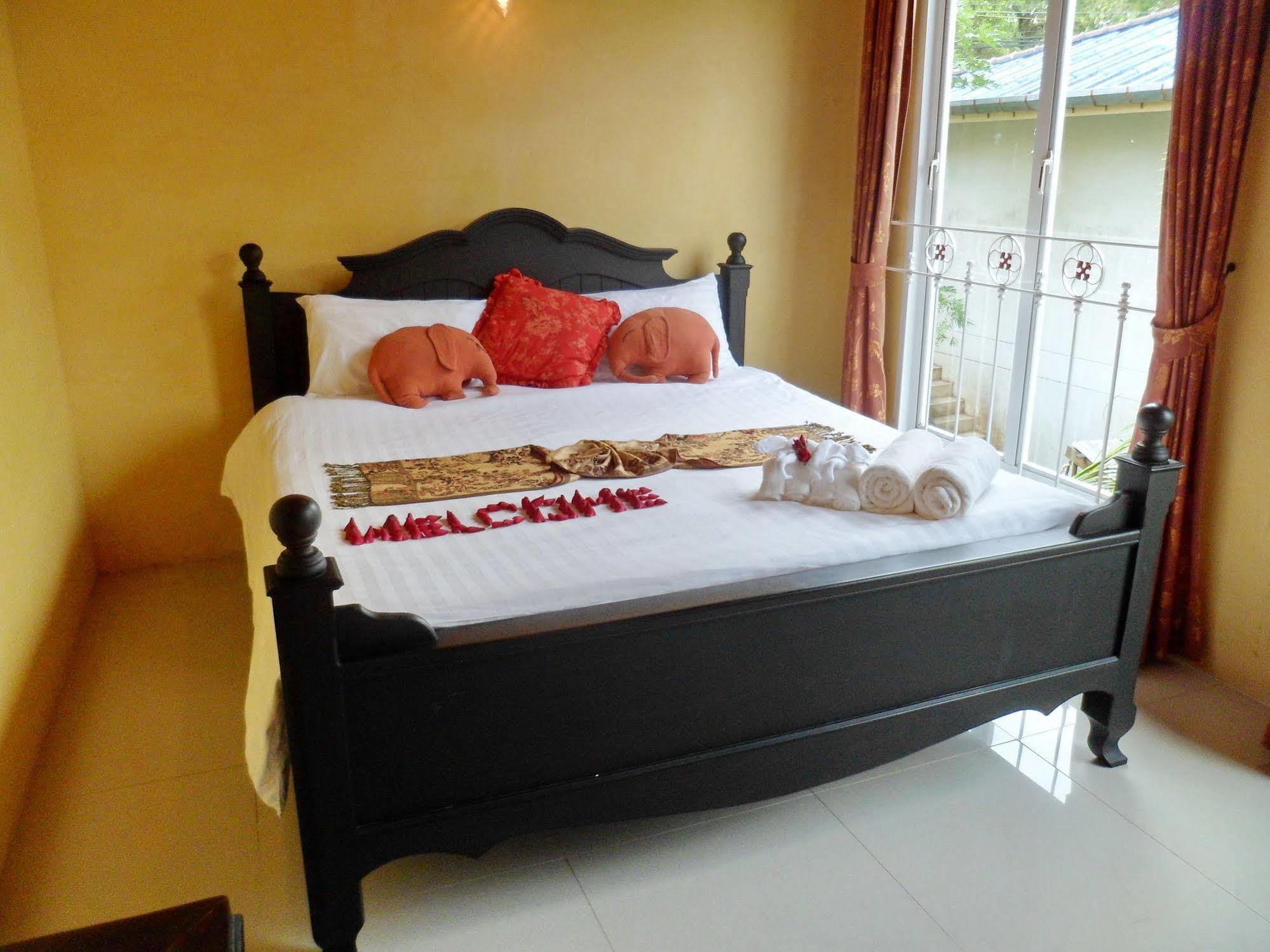 Khaolak Boutique Hertitage Khao Lak Exterior photo