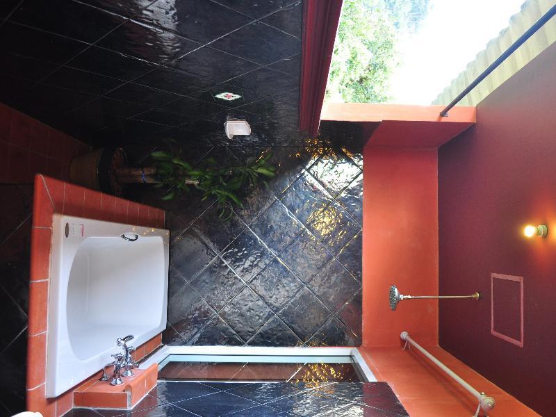 Khaolak Boutique Hertitage Khao Lak Exterior photo